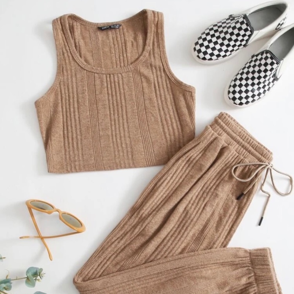 Crop Tank Top & Drawstring Sweatpants Set